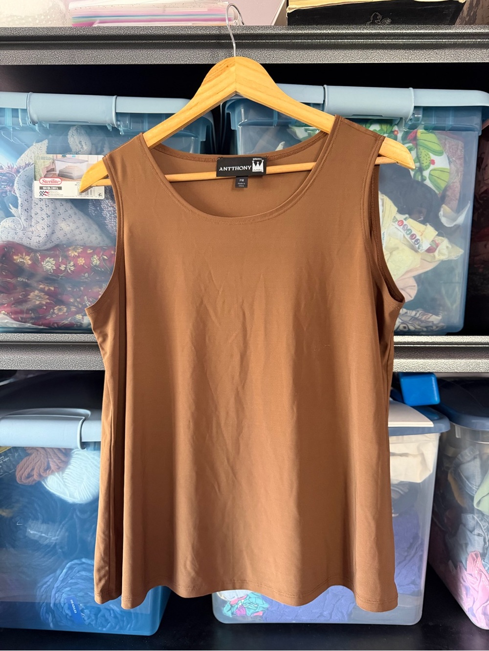 Antthony Brown Sleeveless Scoop Neck Stretch Jersey Blouse Tank P M